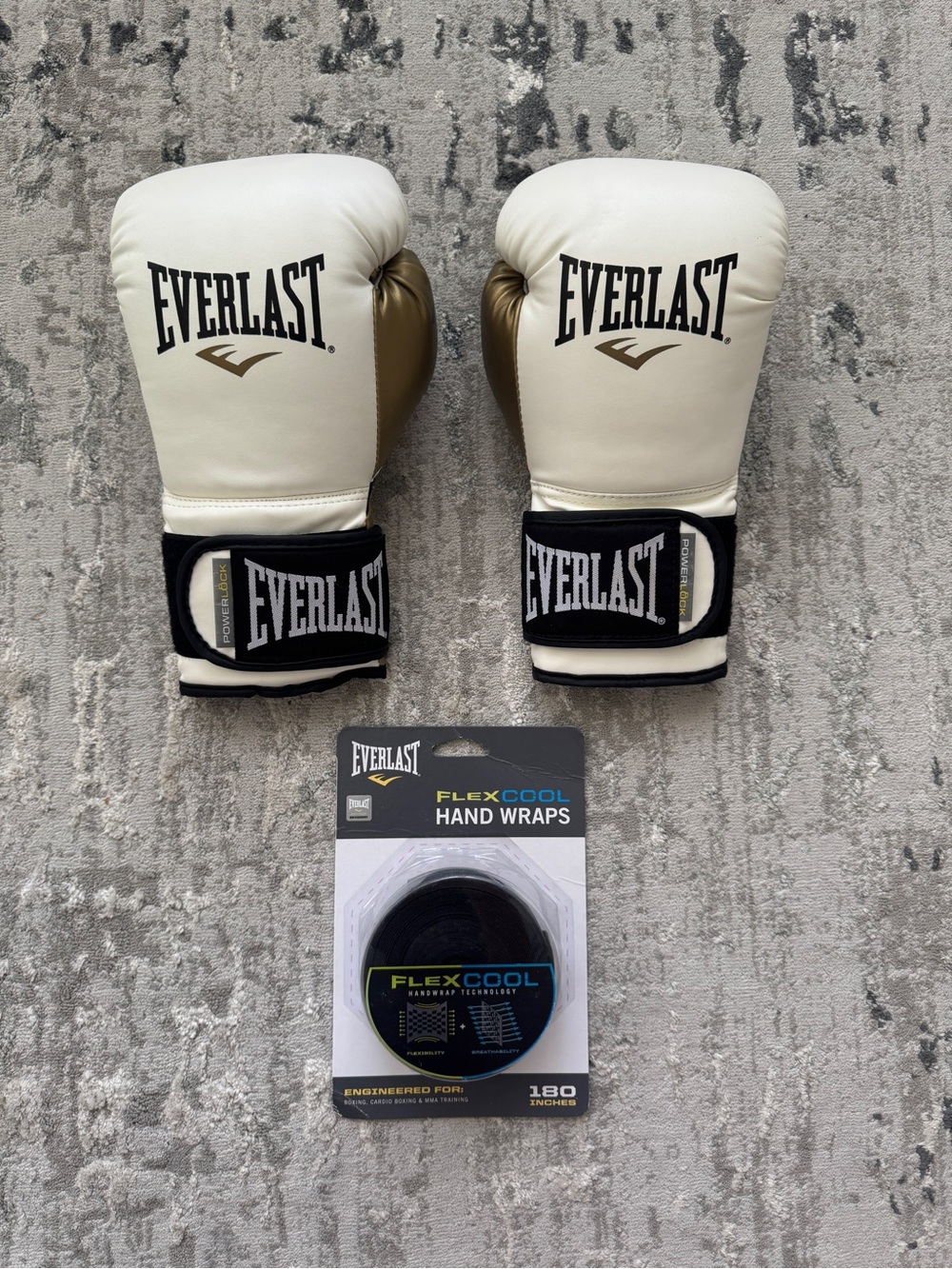 Everlast Powerlock Boxing Training Gloves 12oz + Flexcool Hand Wraps